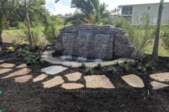 1-8 (Ipartner- Under waterfalls)